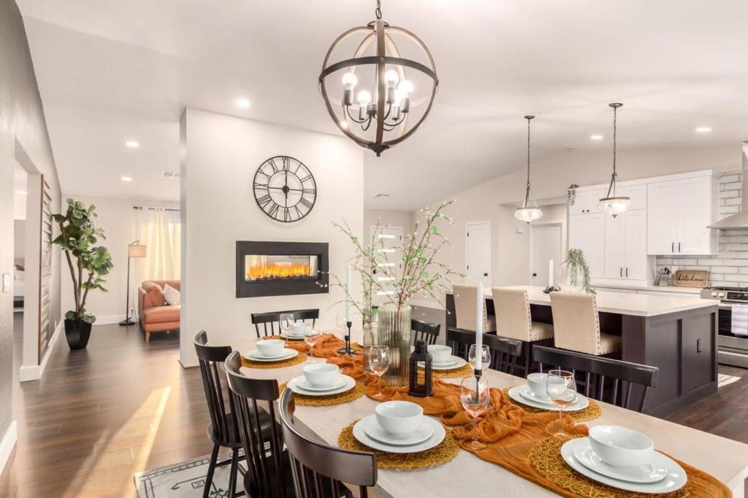 Photo of Kitchen in Broadway Palms