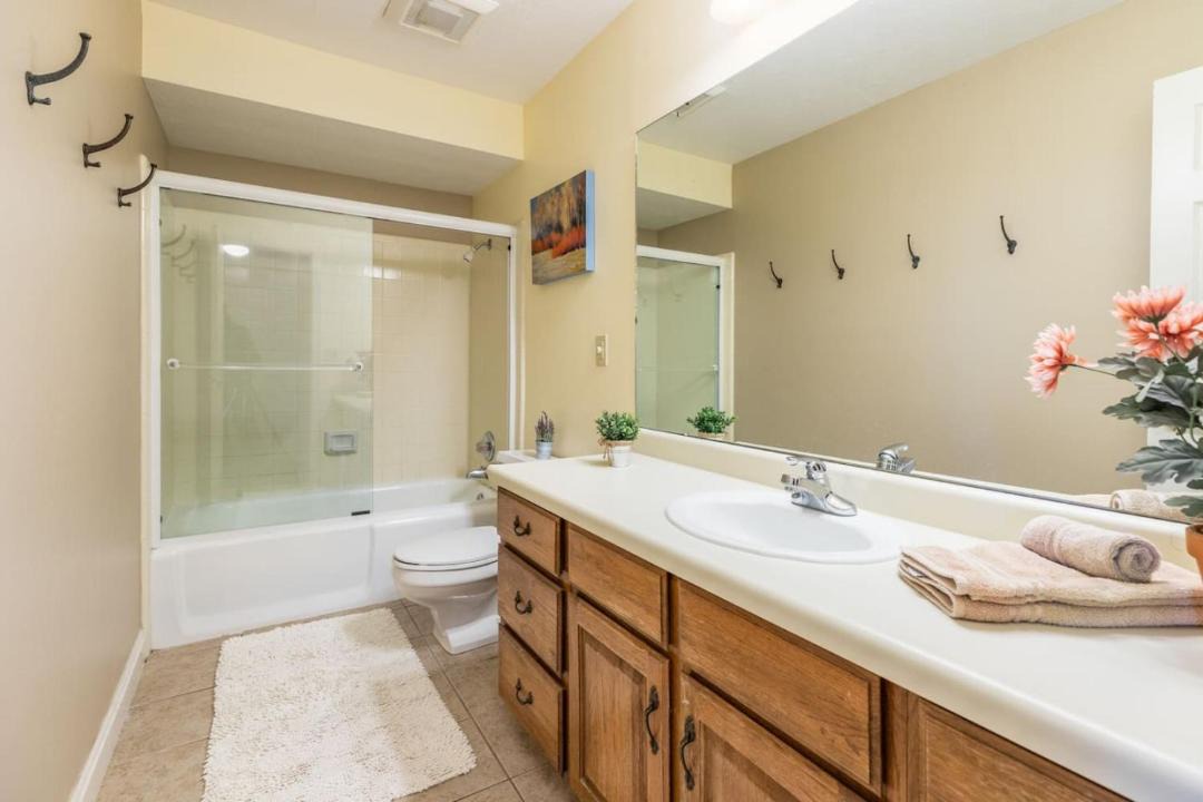 Photo of Bathroom in Cottonwood Heights