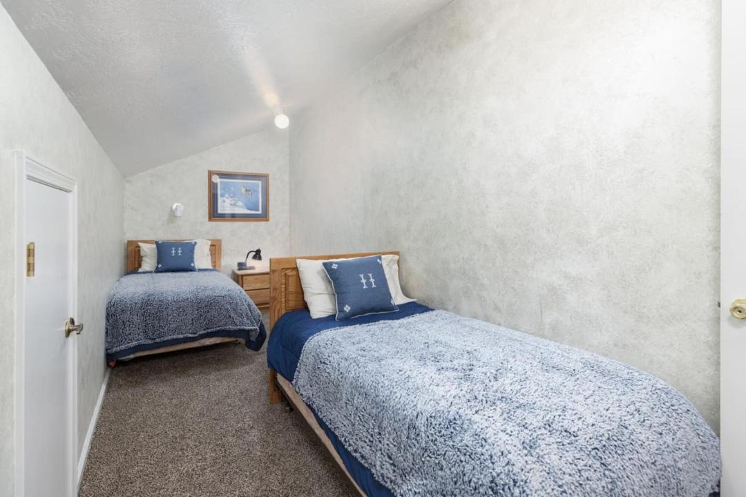 Photo of Bedroom in Cottonwood Heights