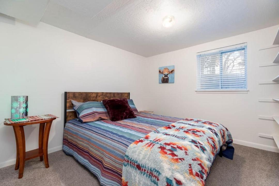 Photo of Bedroom in Cottonwood Heights