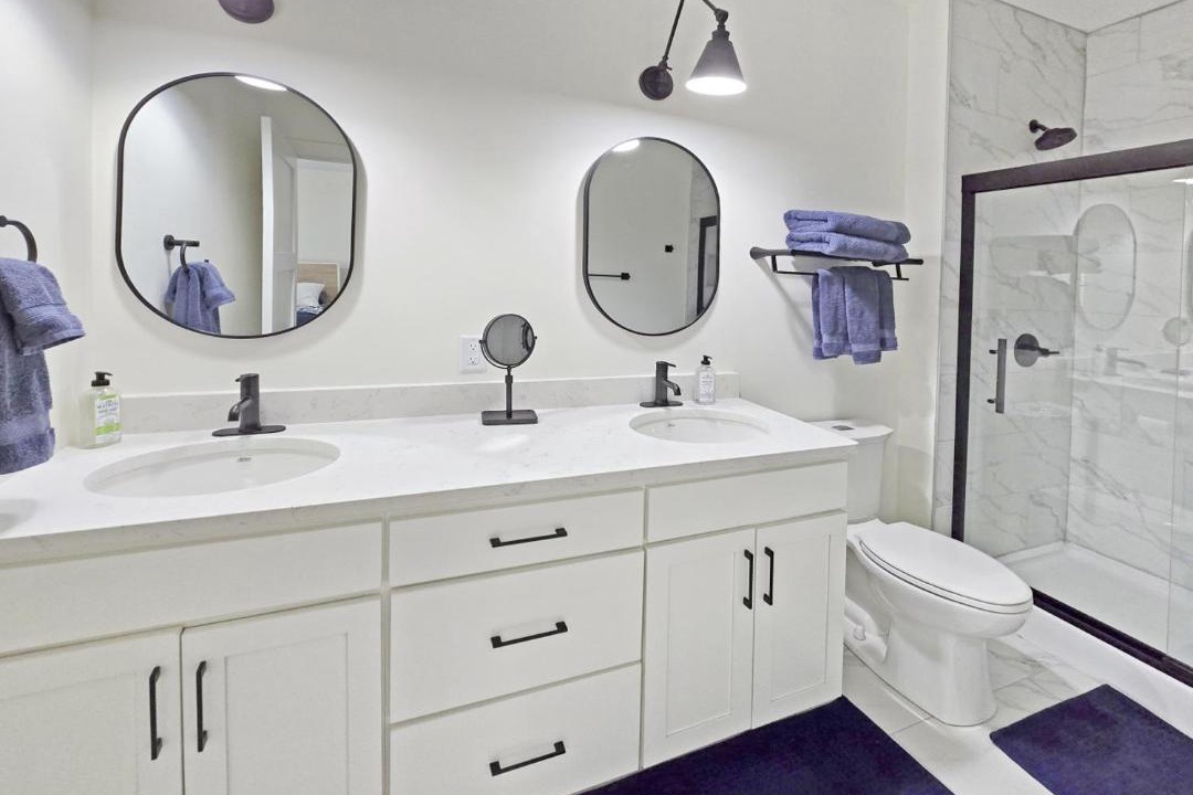 Photo of Bathroom in Arnolds Park