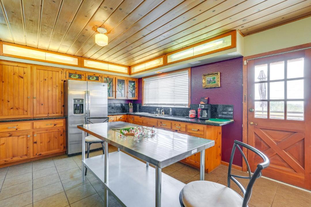 Photo of Kitchen in Paradise Valley Village