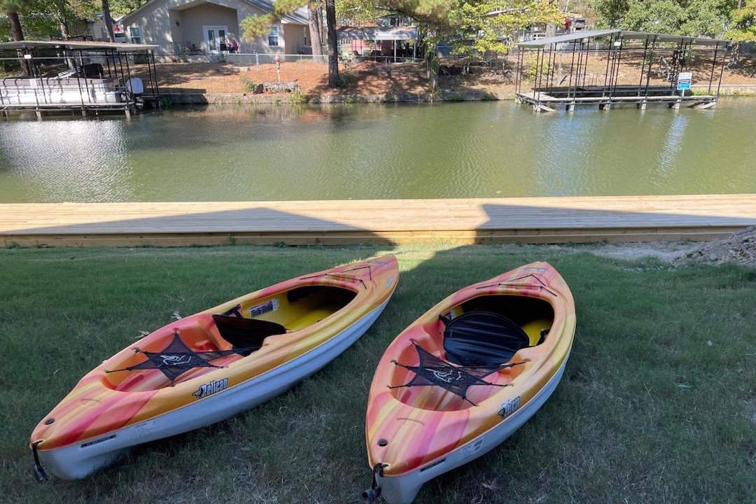 Photo of Others in Lake Hamilton