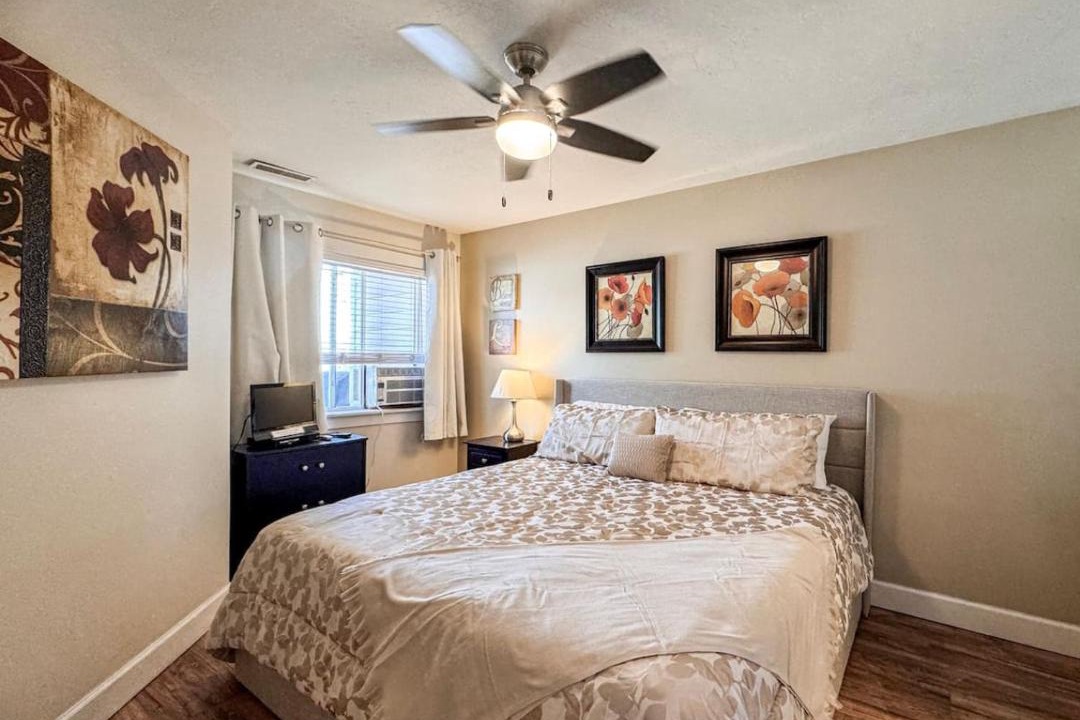 Photo of Bedroom in Harbor Village