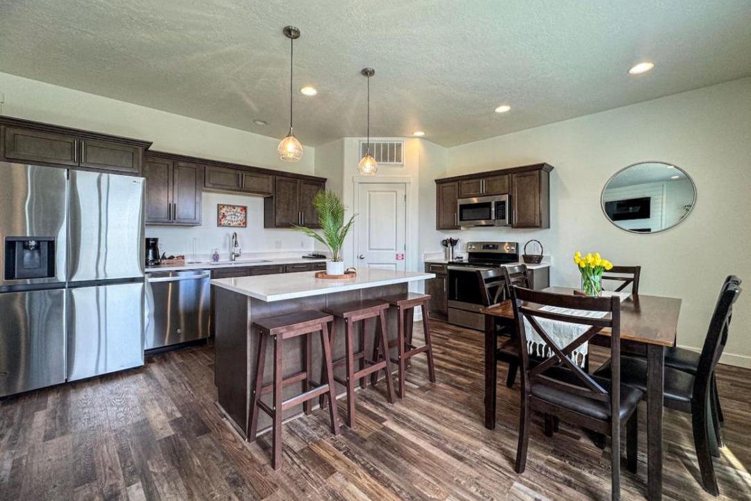 Photo of Kitchen in Garden City