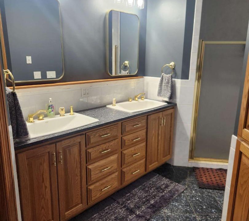 Photo of Bathroom in Big Stone City