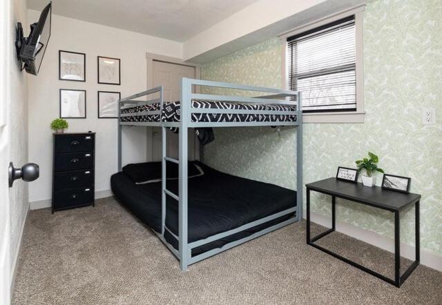 Photo of Bedroom in Des Moines