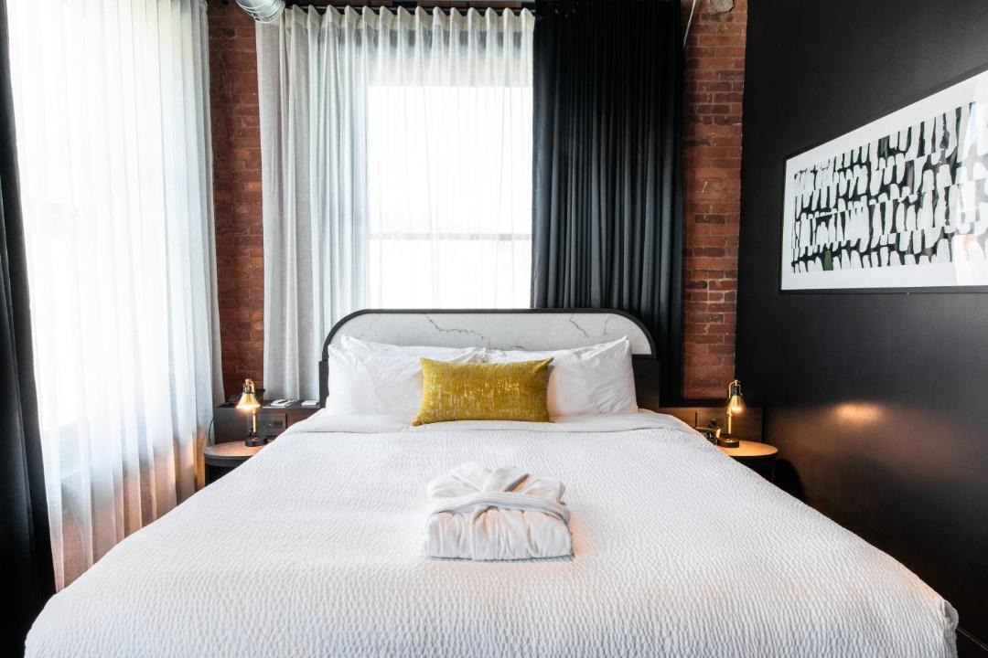 Photo of Bedroom in Deadwood