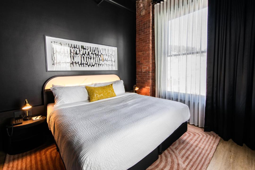 Photo of Bedroom in Deadwood