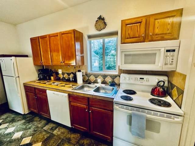 Photo of Kitchen in Yosemite West