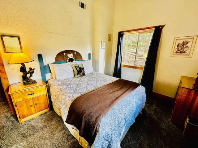 Photo of Bedroom in Yosemite West