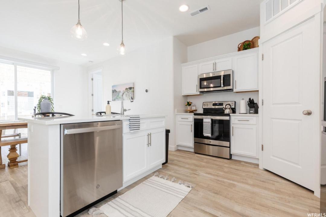 Photo of Kitchen in Garden City