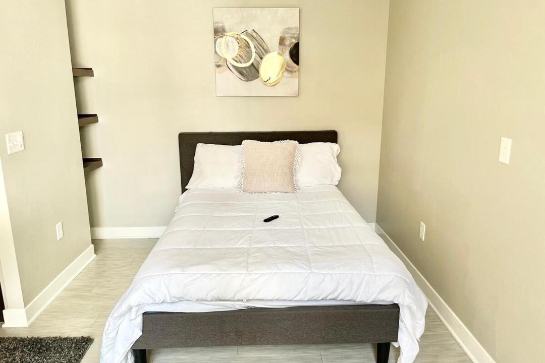 Photo of Bedroom in Downtown Des Moines