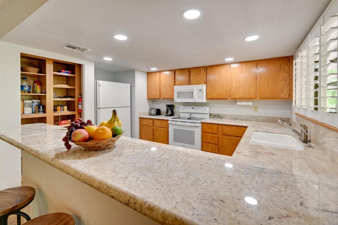 Photo of Kitchen in Camp Verde