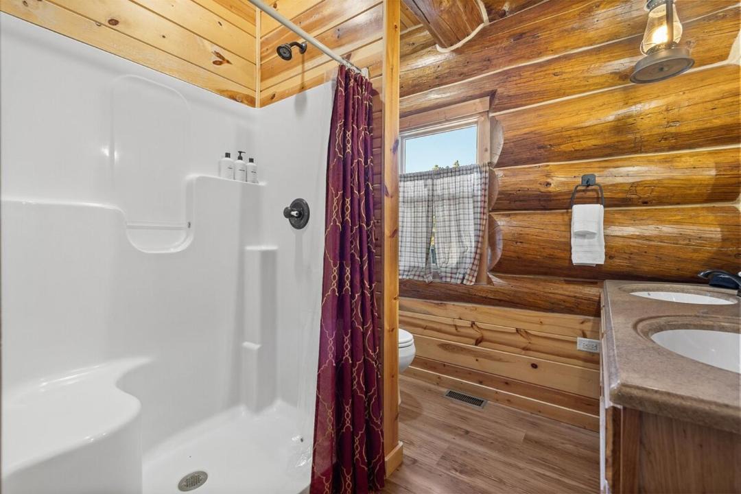 Photo of Bathroom in Custer