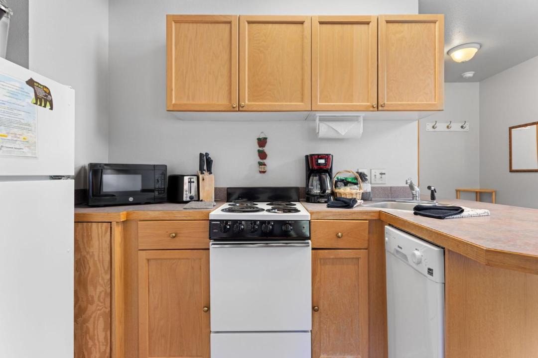 Photo of Others in Fall River Estates