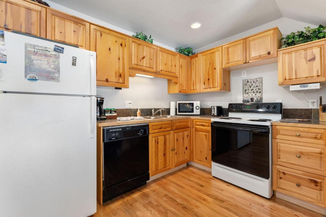Photo of Others in Fall River Estates