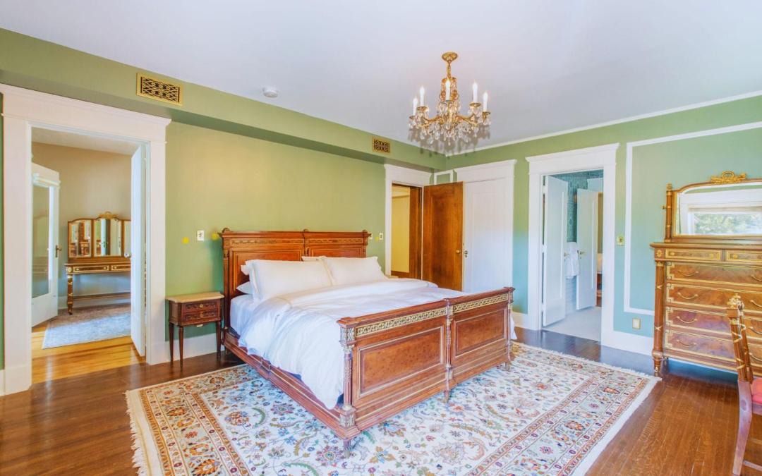 Photo of Bedroom in Lincoln