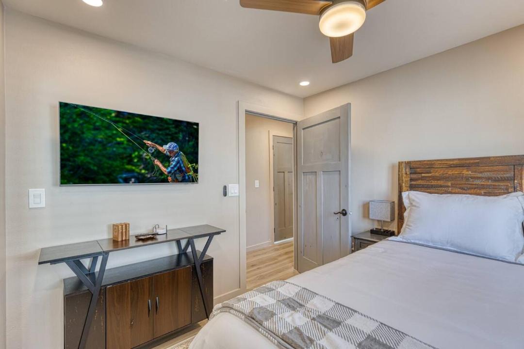 Photo of Bedroom in Wolf Creek