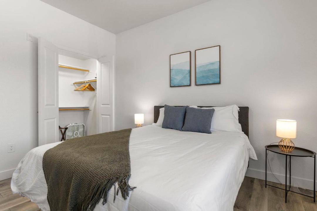 Photo of Bedroom in Glendale Sports and Entertainment District