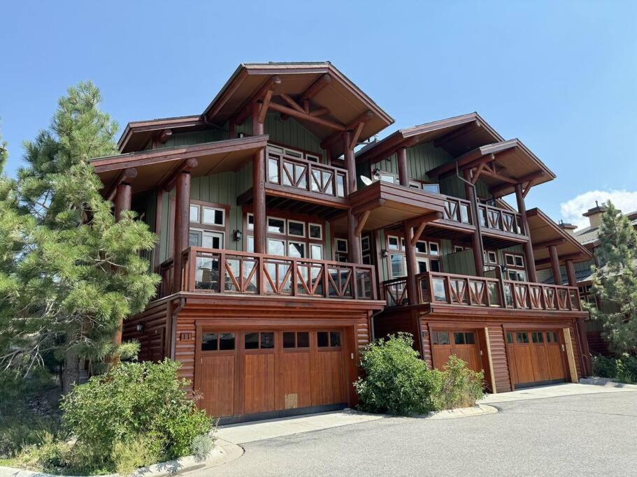 Photo of Others in Mammoth Lakes