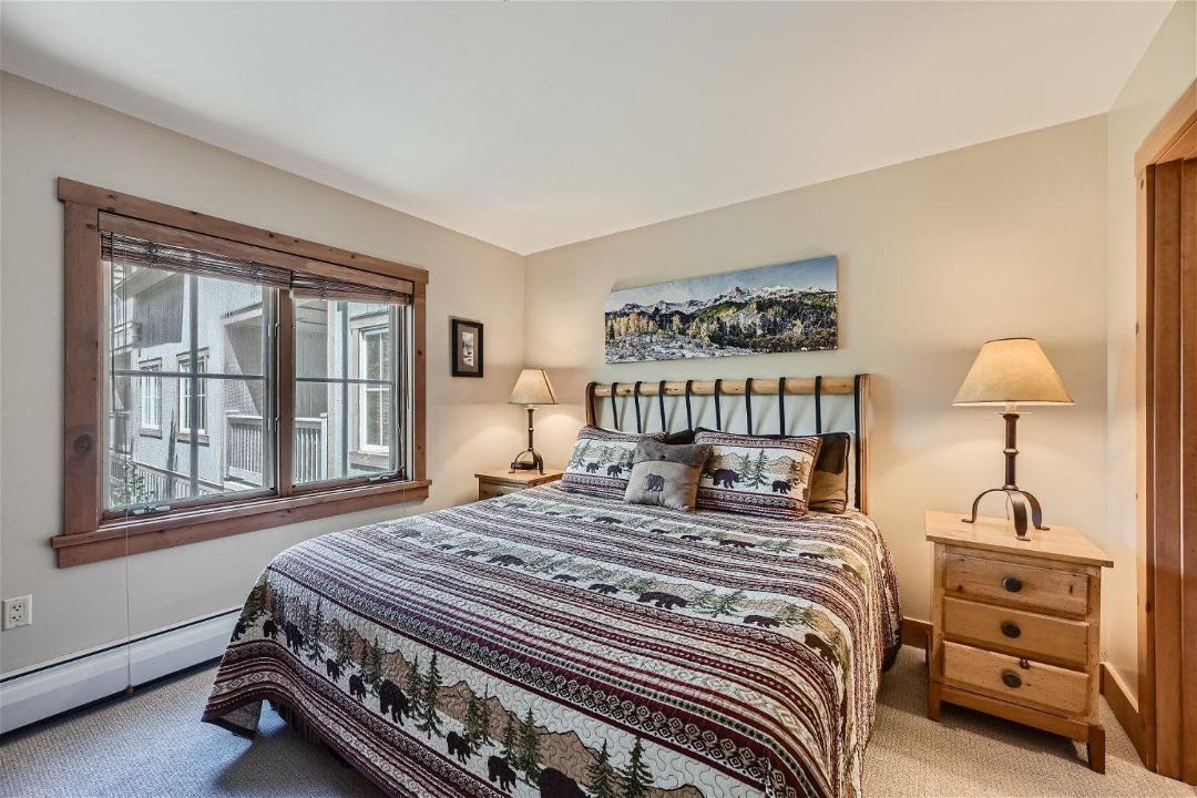 Photo of Bedroom in River Run