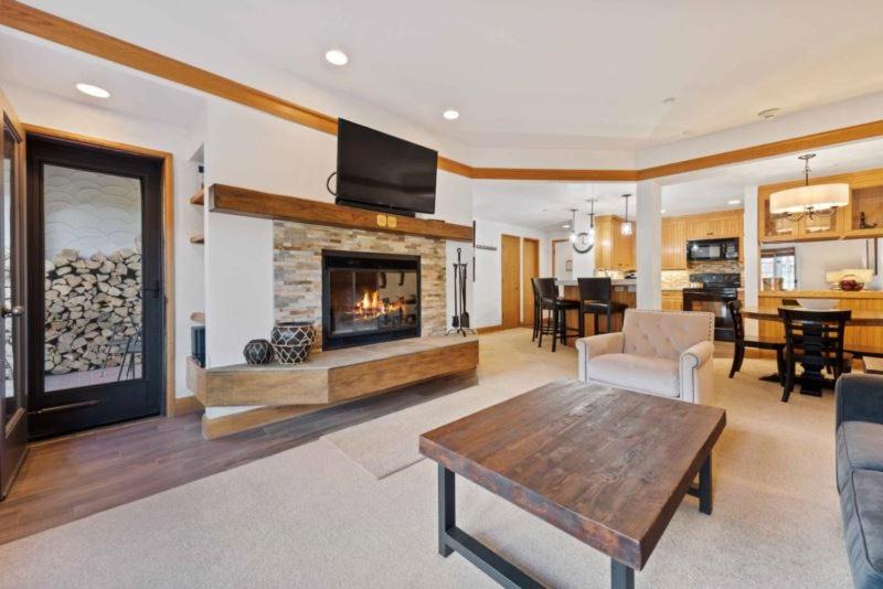 Photo of Livingroom in Beaver Creek