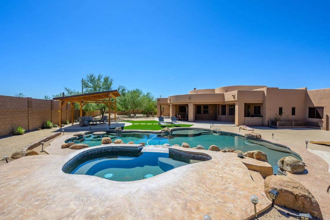 Photo of Others in Desert Hills