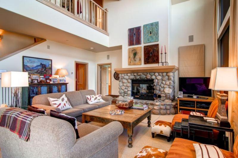Photo of Others in Highlands Townhomes
