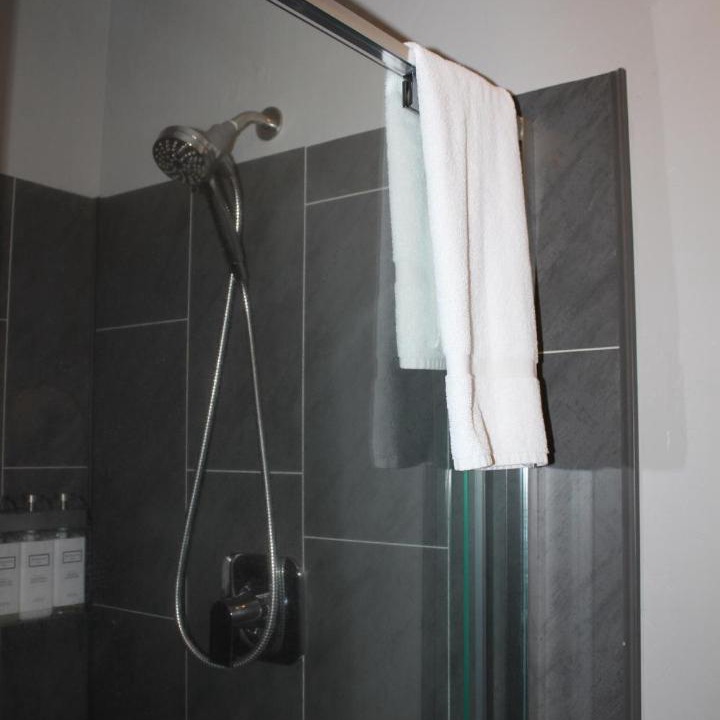 Photo of Bathroom in Cascade