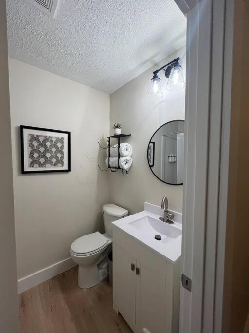 Photo of Bathroom in Aksarben - Elmwood Park