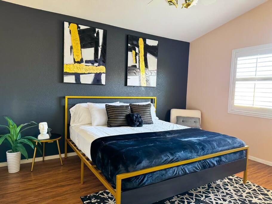 Photo of Bedroom in Spring Valley