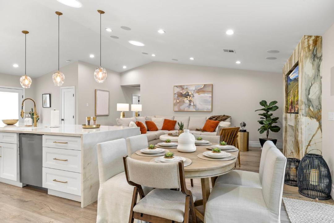 Photo of Others in Roadrunner Estates East