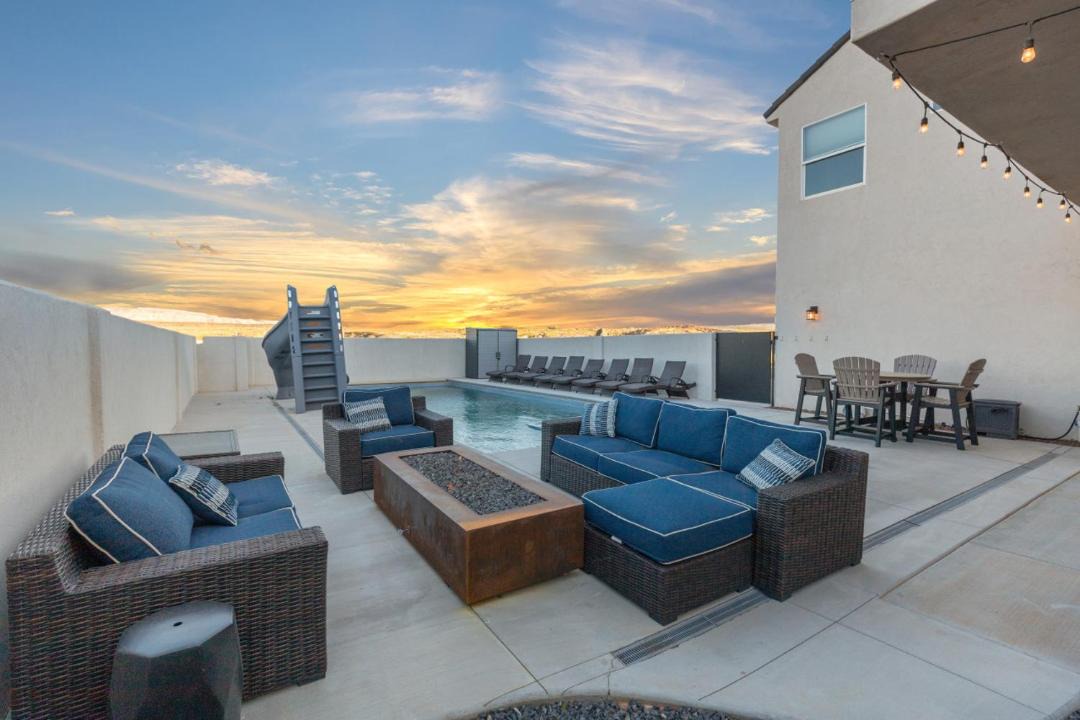 Photo of Patio Balcony in Hurricane