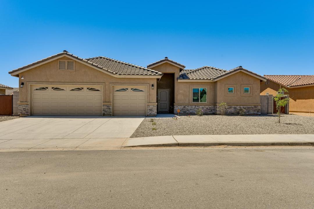 Photo of Others in Yuma