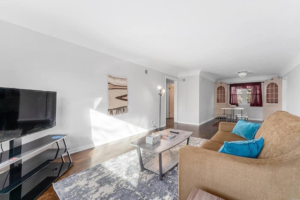 Photo of Livingroom in Sioux Falls