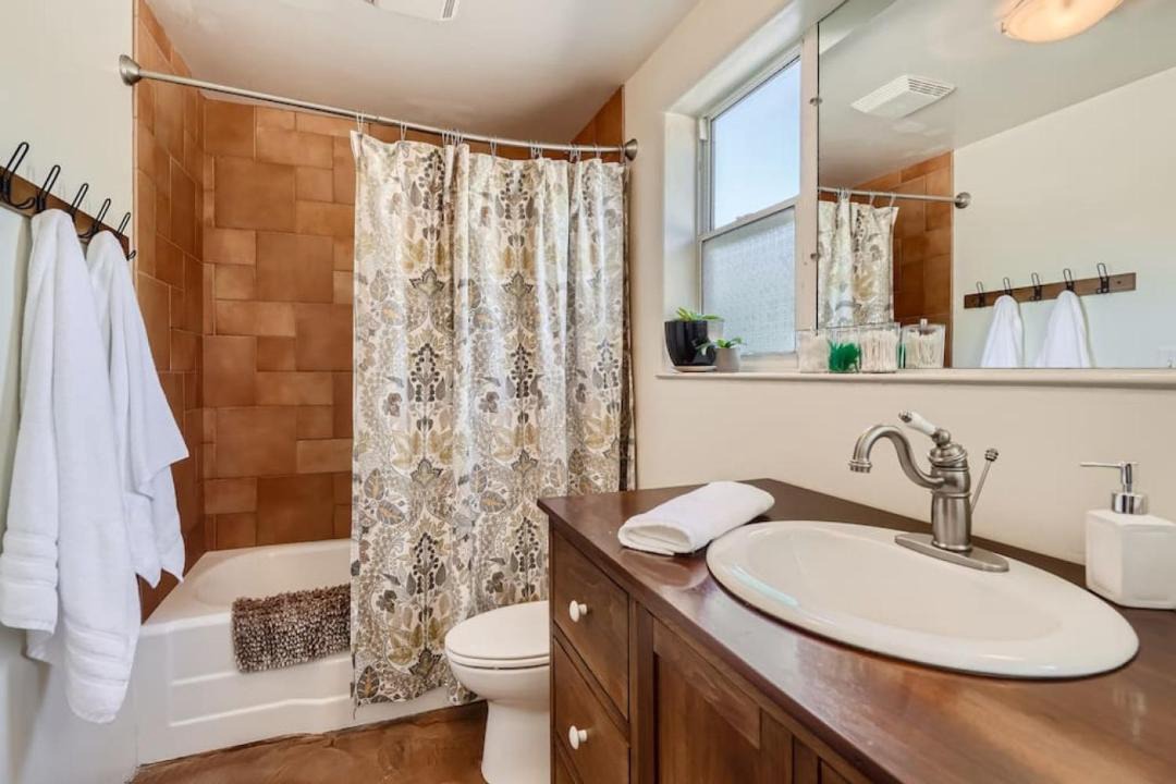 Photo of Bathroom in Casas Adobes