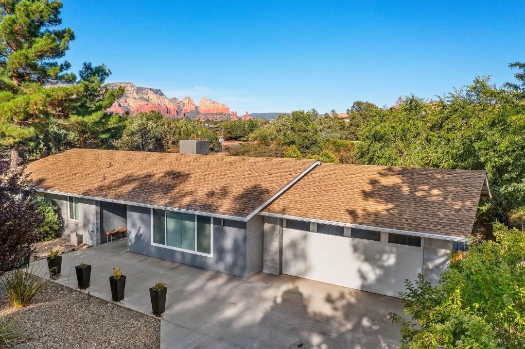 Photo of Buildings in West Sedona