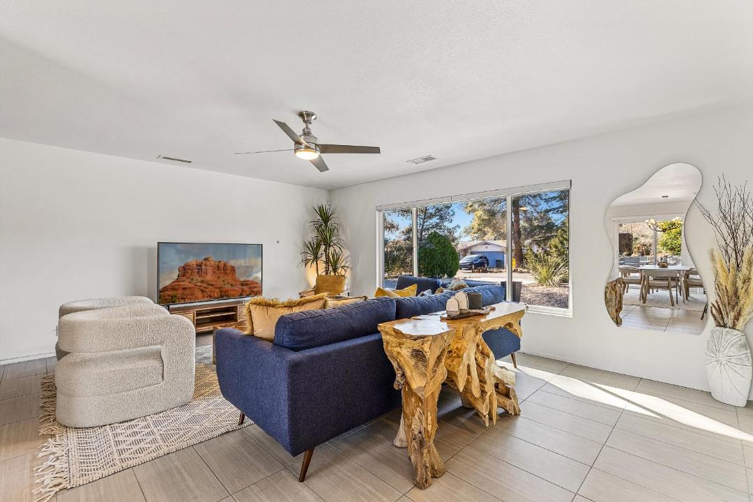 Photo of Livingroom in West Sedona