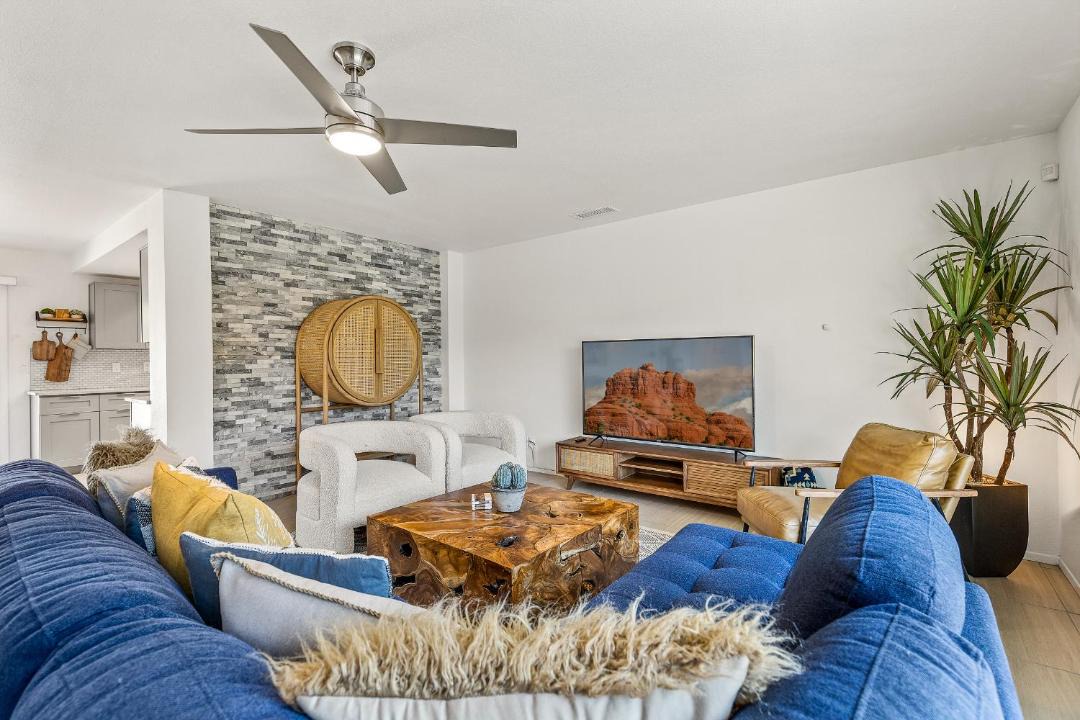 Photo of Livingroom in West Sedona