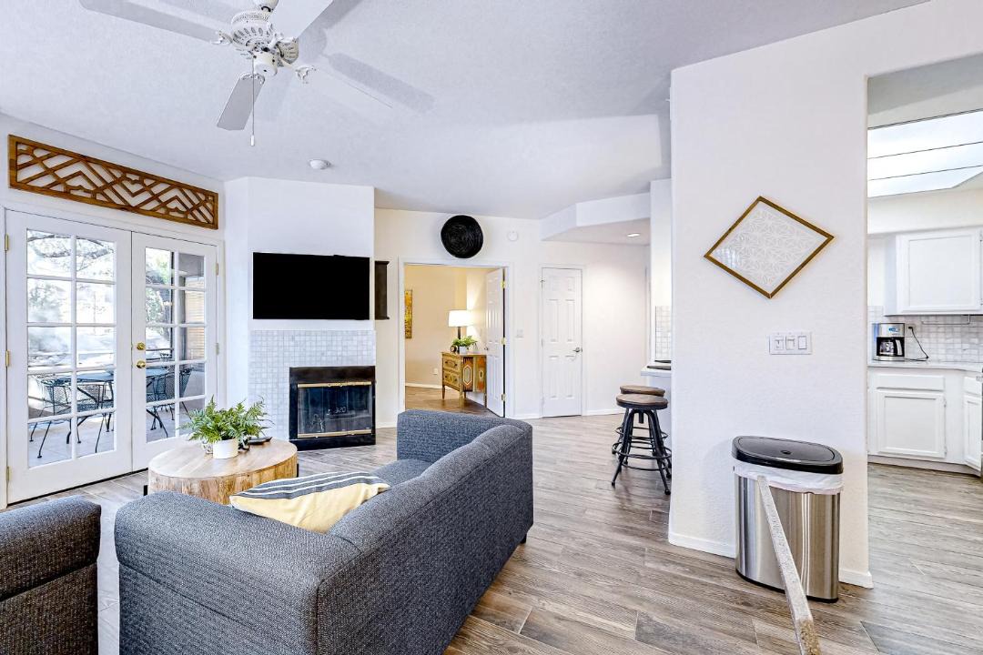 Photo of Livingroom in Tucson