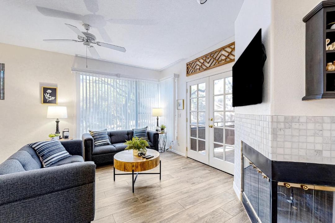 Photo of Livingroom in Tucson