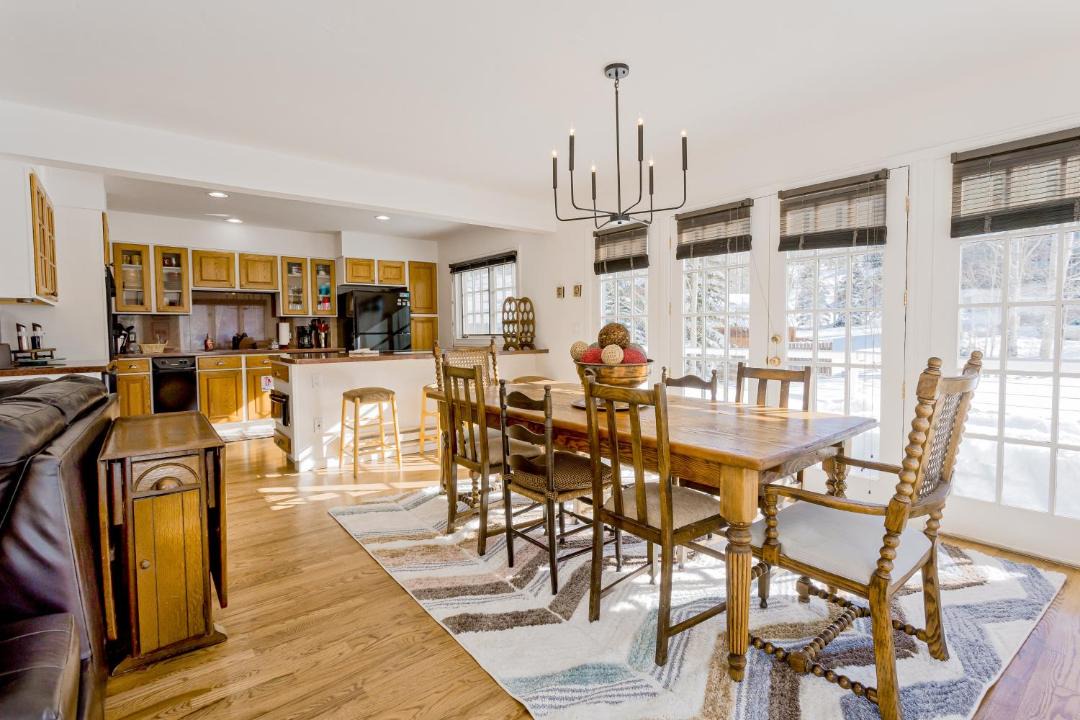 Photo of Livingroom in Mount Crested Butte