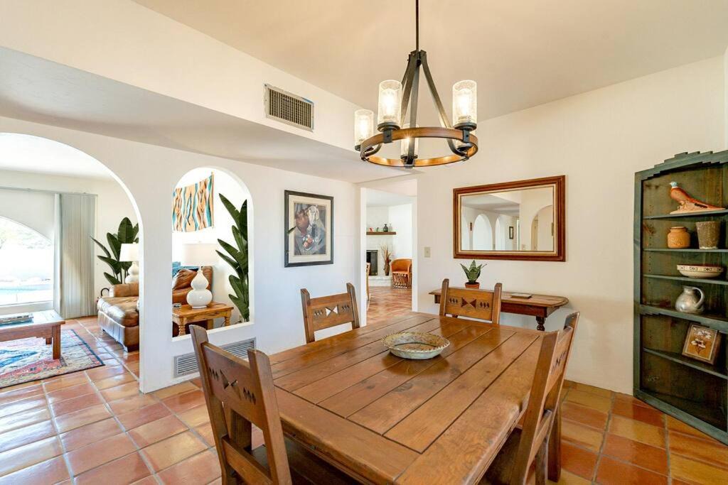 Photo of Livingroom in Tucson