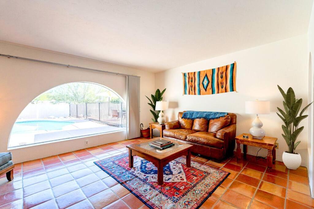 Photo of Livingroom in Tucson