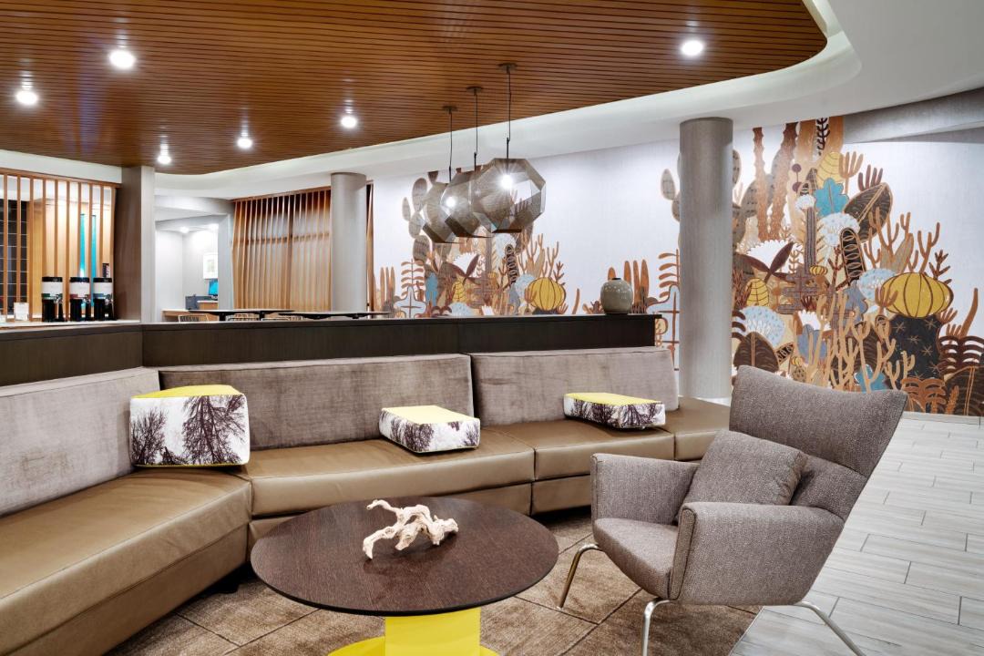 Photo of Livingroom in South Scottsdale