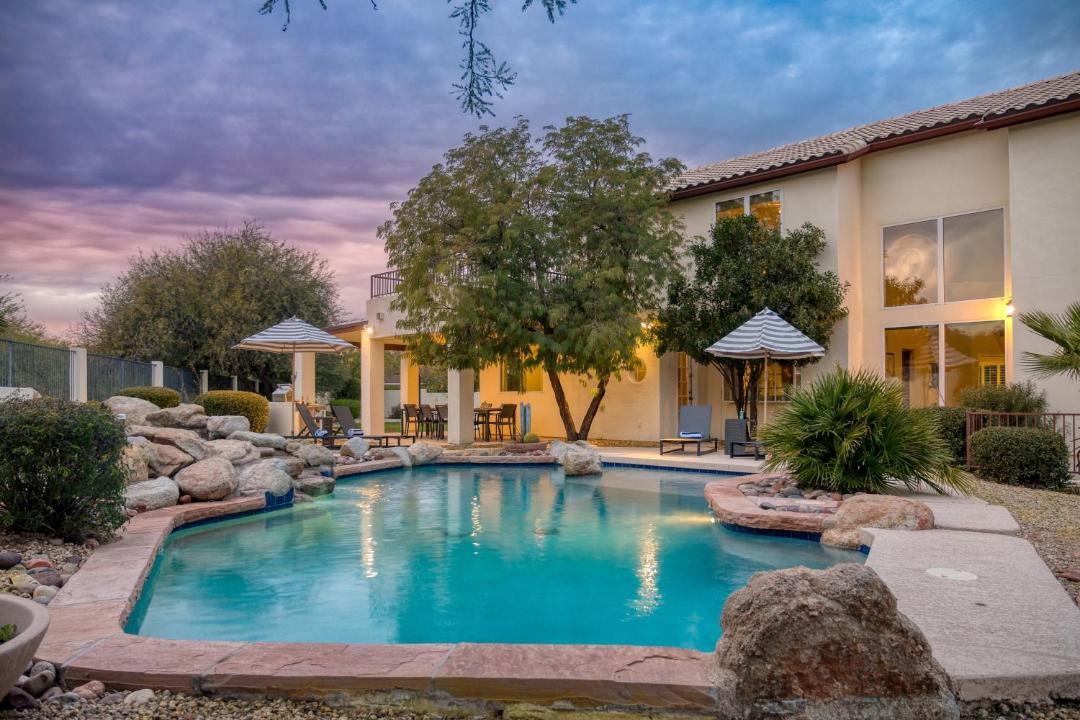 Photo of Others in Paradise Valley Village
