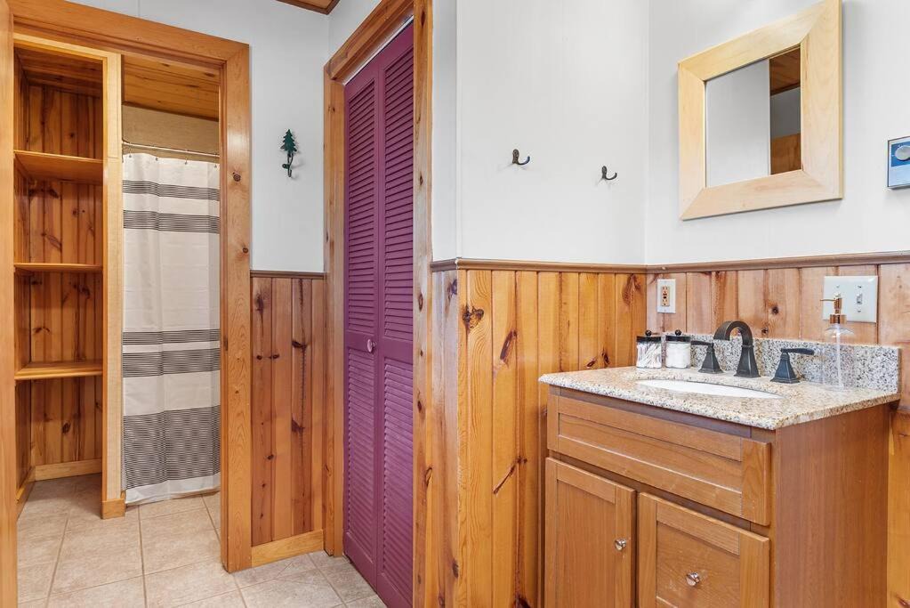 Photo of Kitchen in Custer
