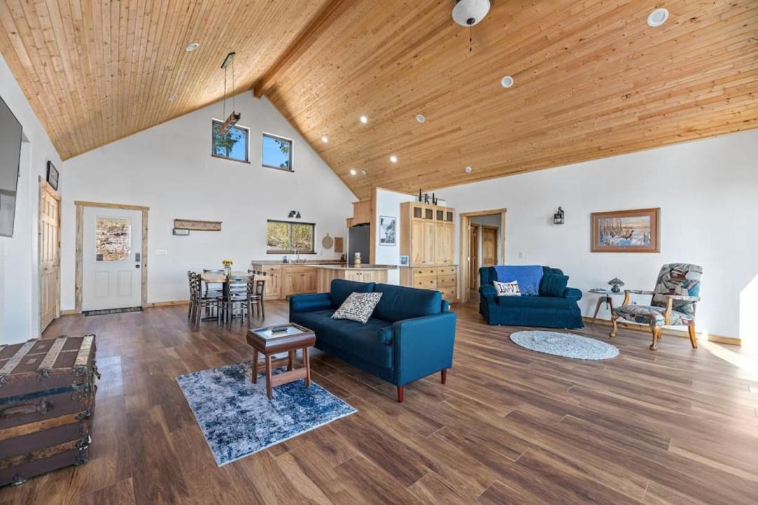 Photo of Livingroom in Spearfish