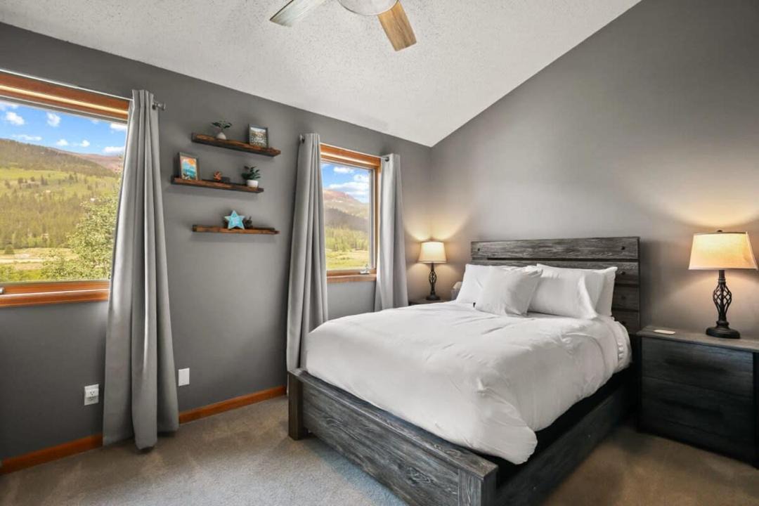 Photo of Bedroom in Alma